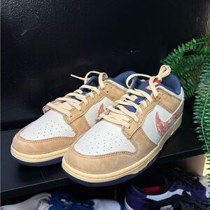 NIKE SB DUNKS…BURNT SUNRISE: BRAND NEW WITH BOX..12M